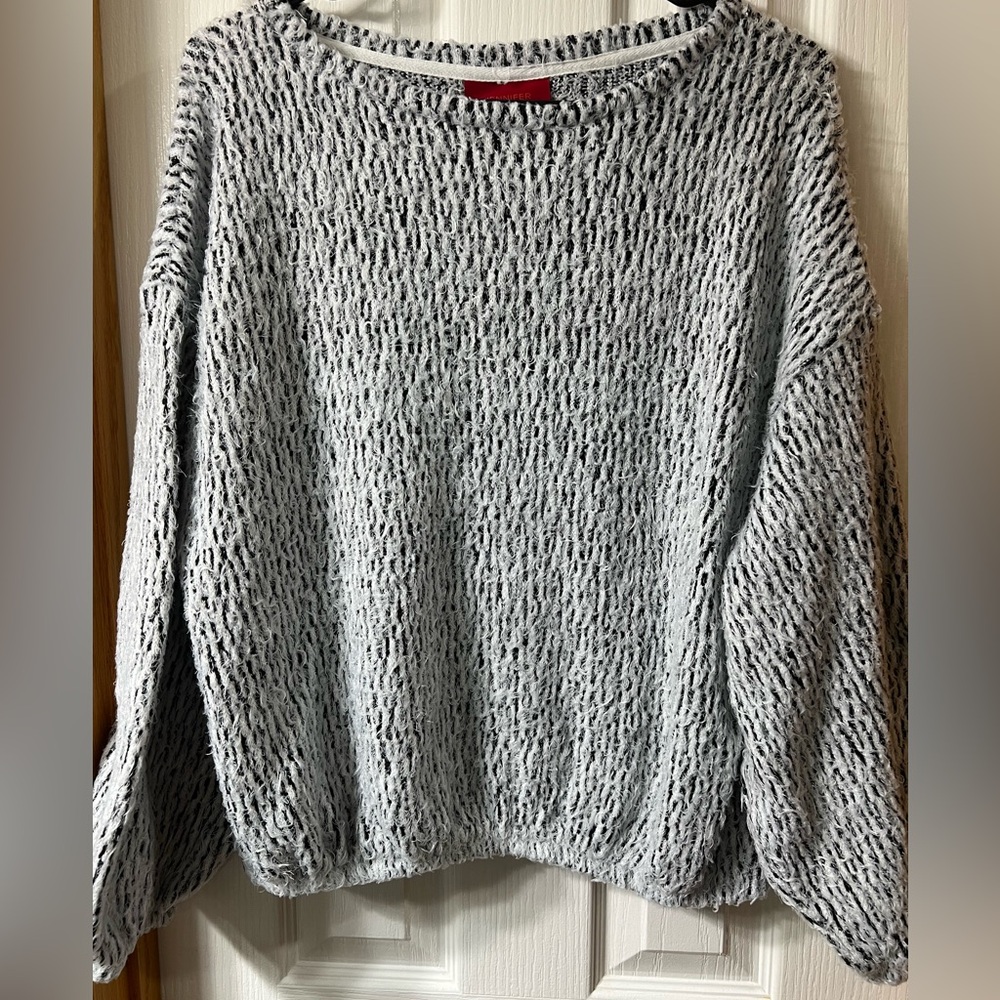 Jennifer Lopez Sweater